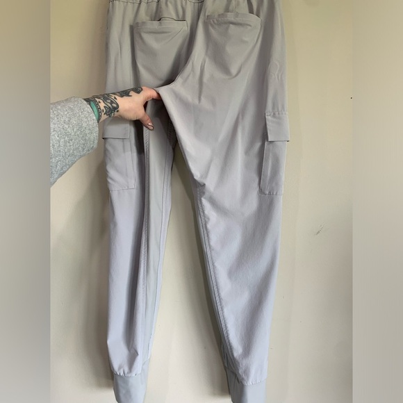 Athleta sutton jogger in stone - Picture 9 of 9